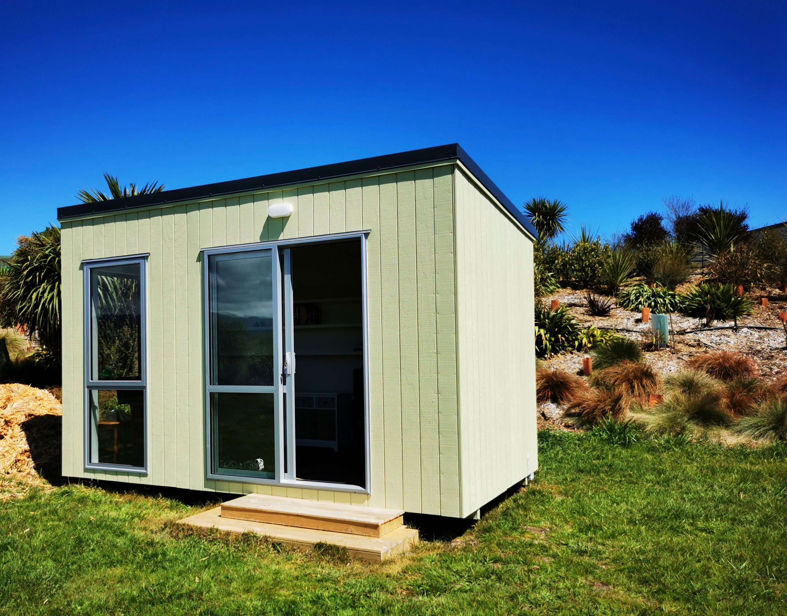 ORDER YOURSELF EXTRA BACH SLEEPOUT SPACE THIS SUMMER